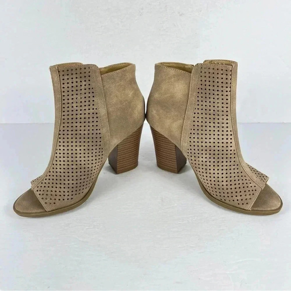 Brash faux  leather ankle boots - Picture 3 of 8
